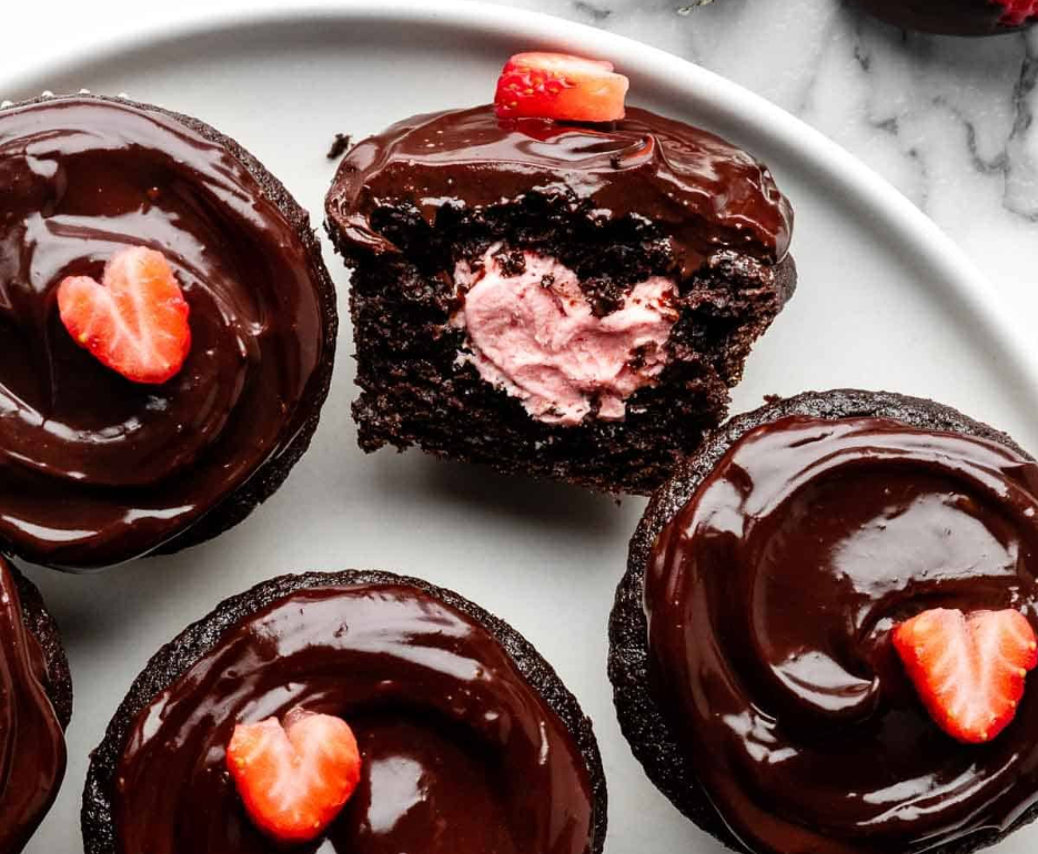 Chocolate Cupcakes With Strawberry Filling